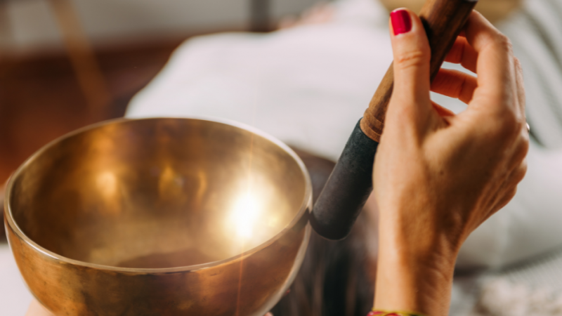 <ahref='https://www.villemios.fr/evenement/voyage-sonore-avec-hatha-yoga/' title='Voyage sonore avec Hatha Yoga'>Voyage sonore avec Hatha Yoga